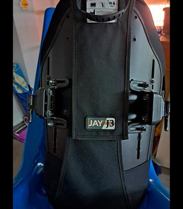 Respaldo JAY J3 con soportes laterales